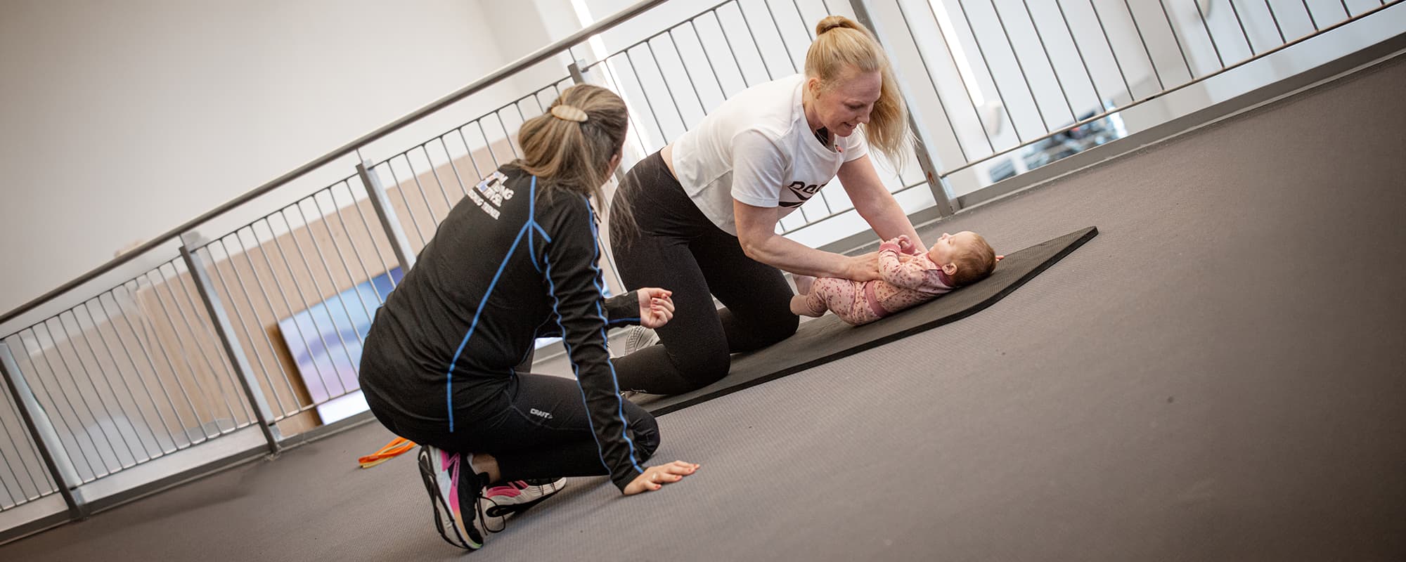 Nybakt mamma - kurs med fysioterapeut og jordmor